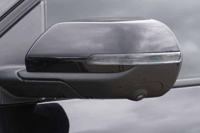 Chevrolet Traverse Vehicle Full-screen Gallery Image 13