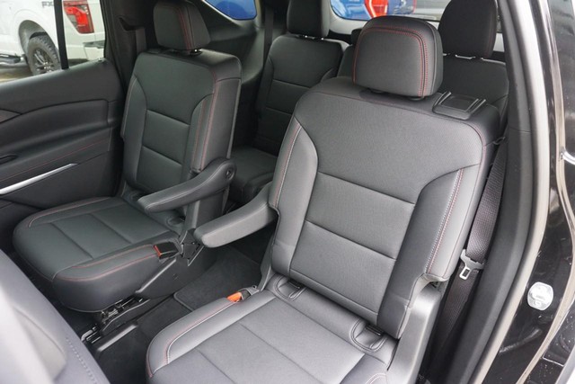 Chevrolet Traverse Vehicle Full-screen Gallery Image 28