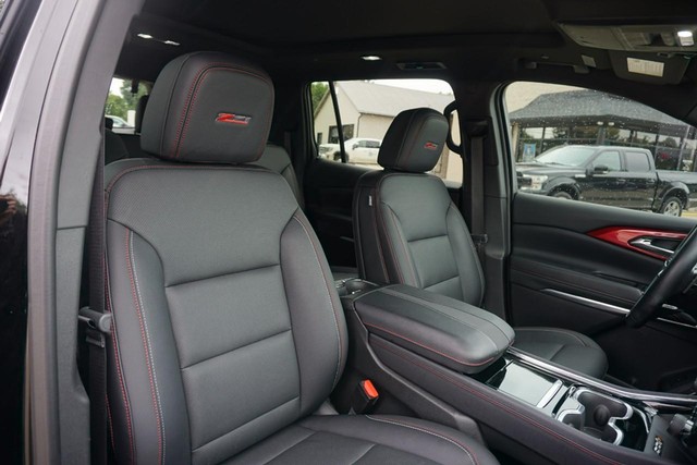 Chevrolet Traverse Vehicle Full-screen Gallery Image 34