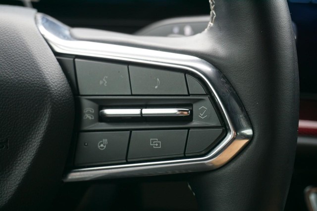 Chevrolet Traverse Vehicle Full-screen Gallery Image 44