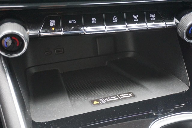Chevrolet Traverse Vehicle Full-screen Gallery Image 51