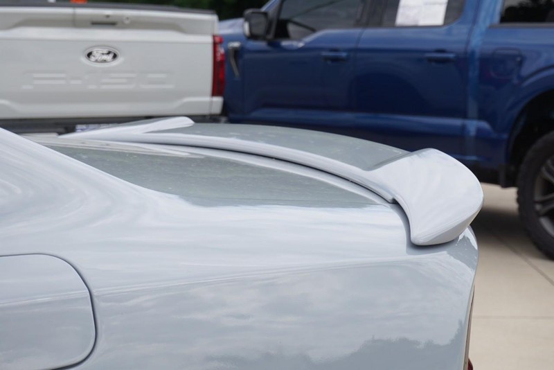 Dodge Charger Vehicle Full-screen Gallery Image 17