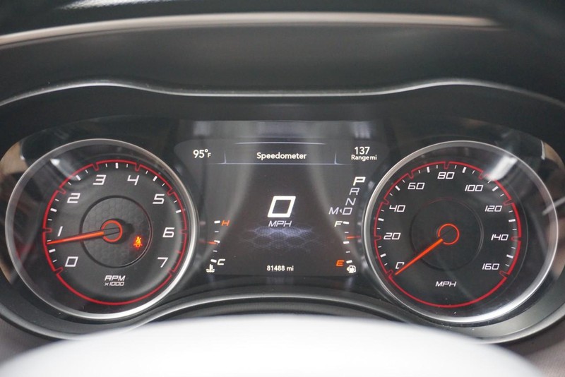 Dodge Charger Vehicle Full-screen Gallery Image 34