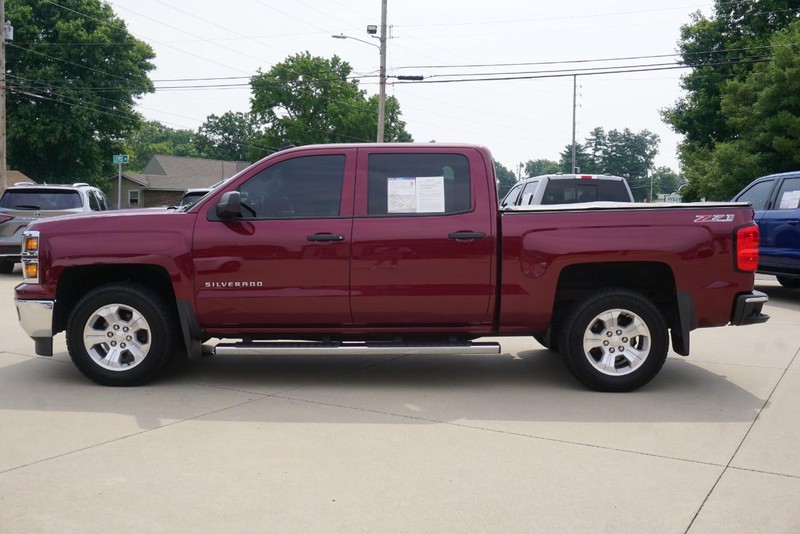Chevrolet Silverado 1500 Vehicle Full-screen Gallery Image 06