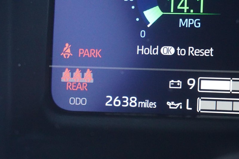 Toyota Tundra 4WD Vehicle Full-screen Gallery Image 48