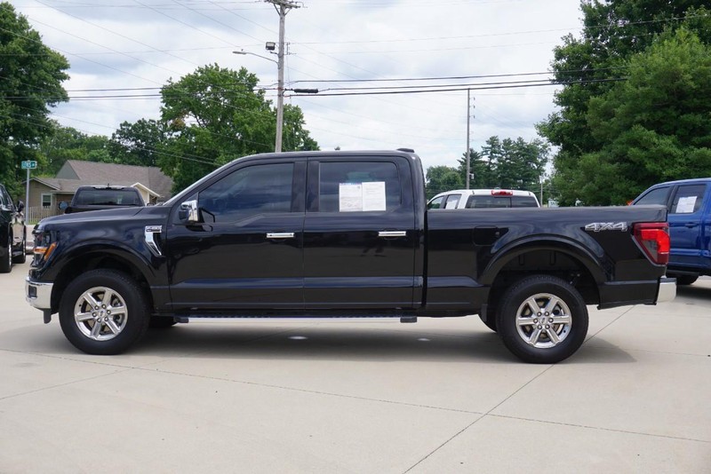 Ford F-150 Vehicle Full-screen Gallery Image 06