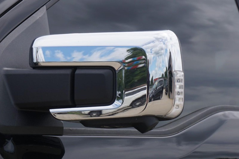 Ford F-150 Vehicle Full-screen Gallery Image 13
