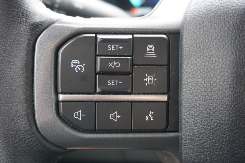 Ford F-150 Vehicle Full-screen Gallery Image 39