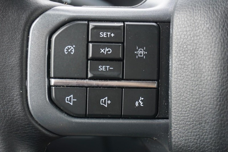 Ford F-150 Vehicle Full-screen Gallery Image 40