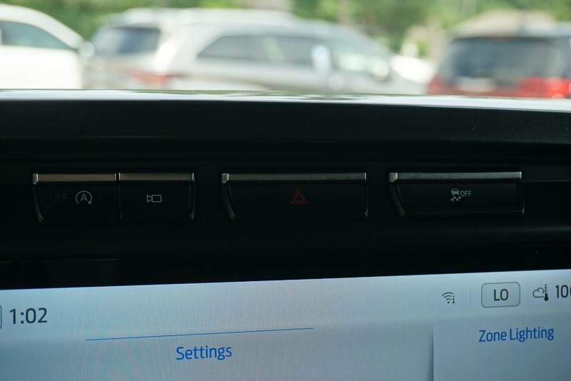 Ford F-150 Vehicle Full-screen Gallery Image 44