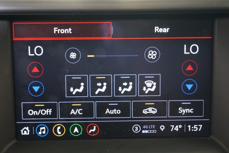 GMC Acadia Vehicle Full-screen Gallery Image 56