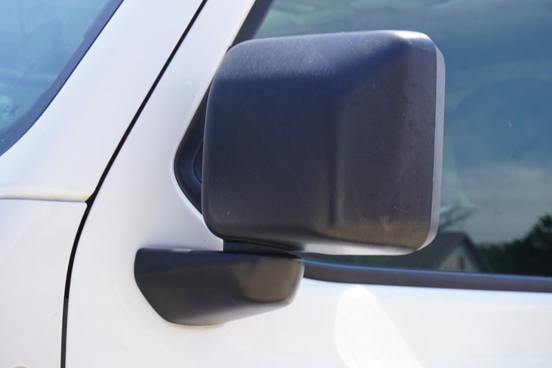 Jeep Wrangler Vehicle Full-screen Gallery Image 13