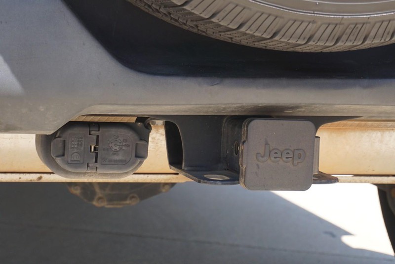 Jeep Wrangler Vehicle Full-screen Gallery Image 21