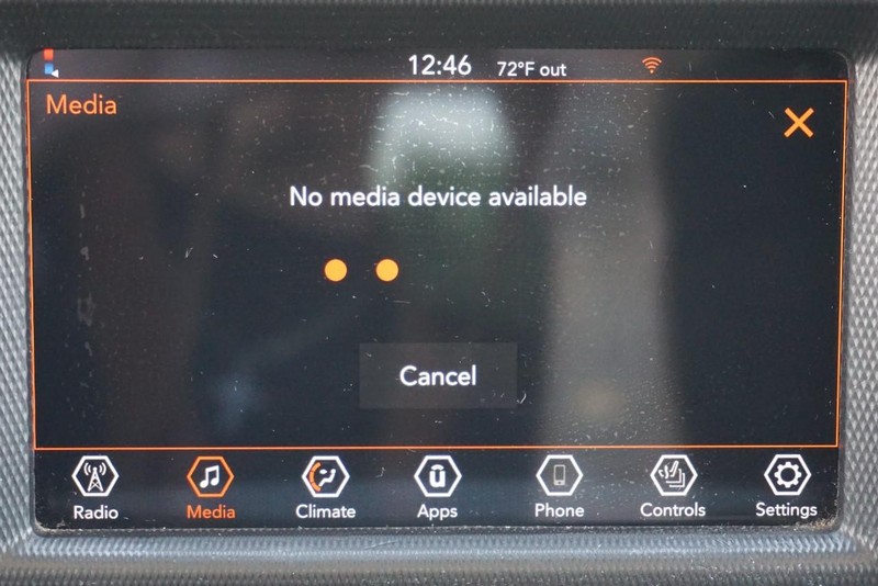 Jeep Wrangler Vehicle Full-screen Gallery Image 46