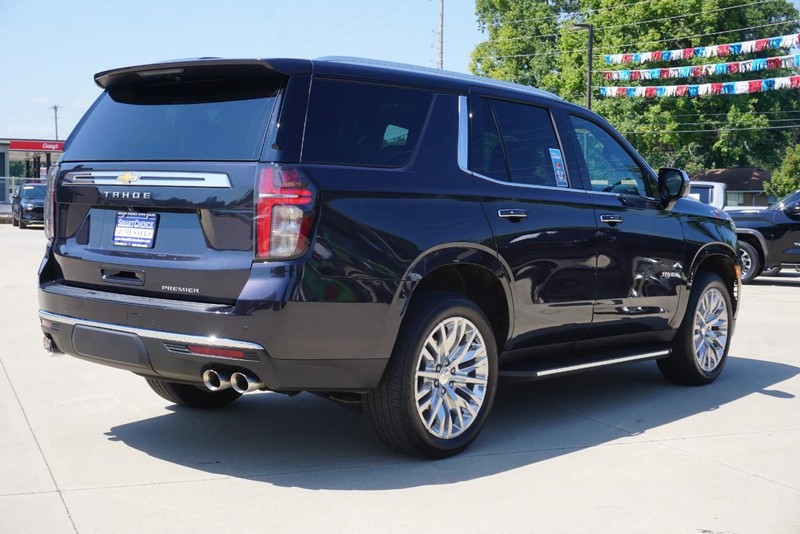 Chevrolet Tahoe Vehicle Full-screen Gallery Image 03