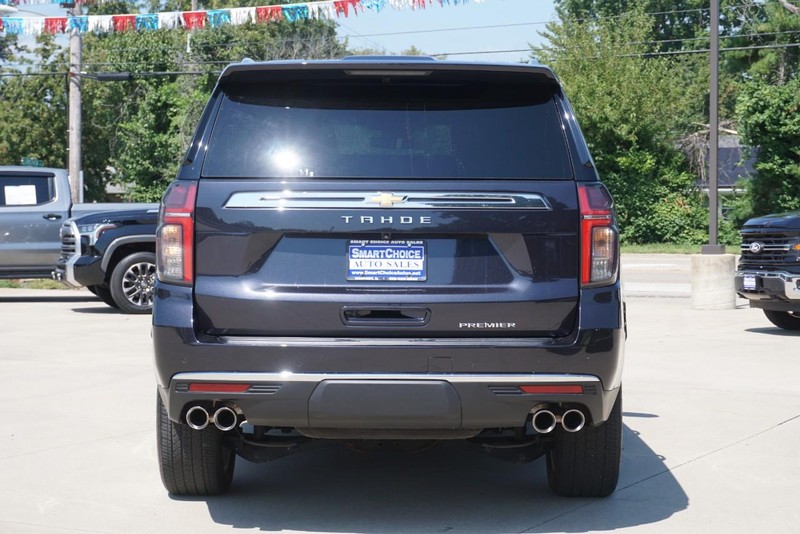 Chevrolet Tahoe Vehicle Full-screen Gallery Image 04