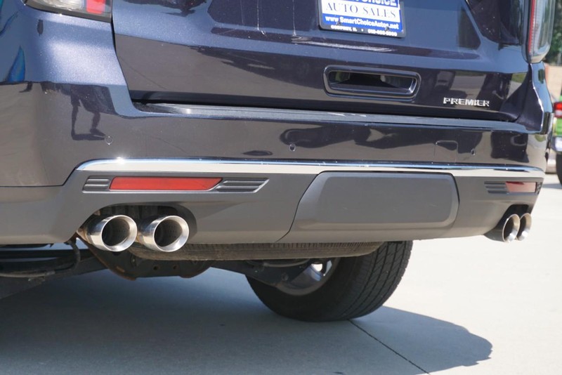 Chevrolet Tahoe Vehicle Full-screen Gallery Image 22