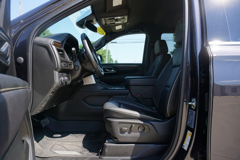 Chevrolet Tahoe Vehicle Full-screen Gallery Image 28