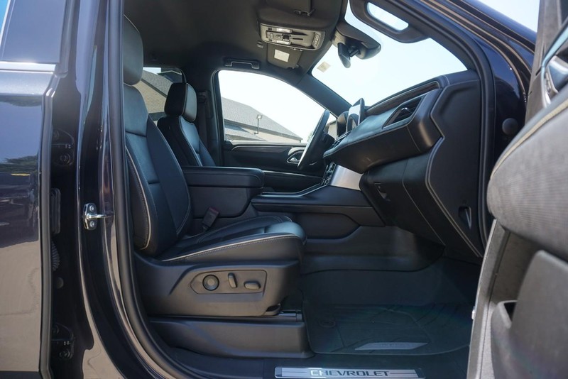Chevrolet Tahoe Vehicle Full-screen Gallery Image 37