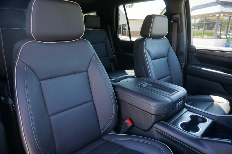 Chevrolet Tahoe Vehicle Full-screen Gallery Image 39