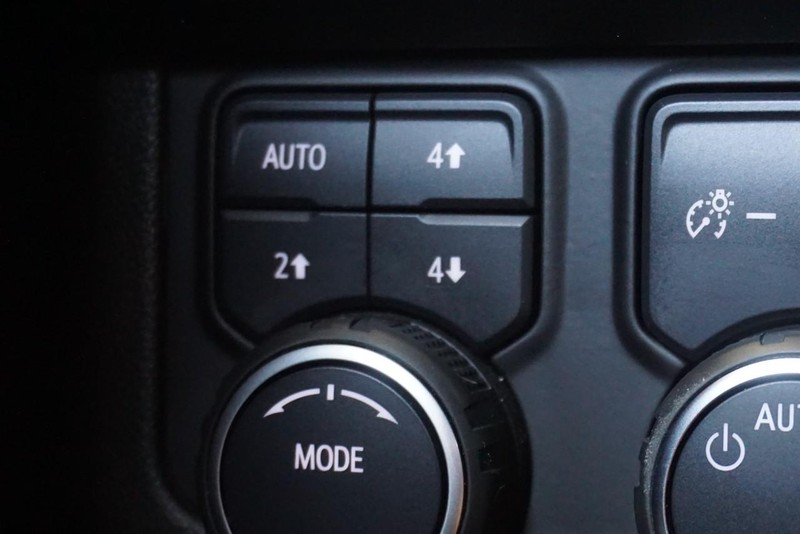 Chevrolet Tahoe Vehicle Full-screen Gallery Image 47