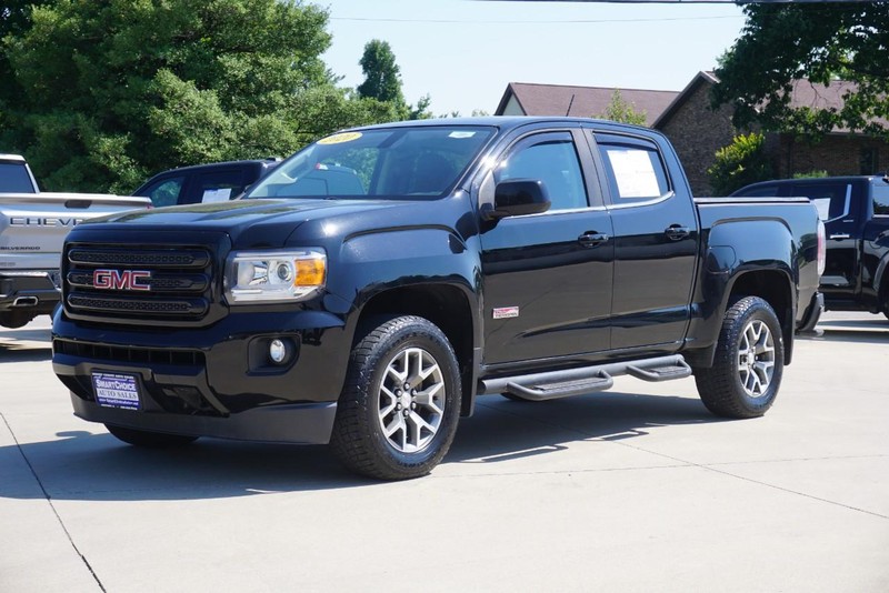 GMC Canyon Vehicle Full-screen Gallery Image 07