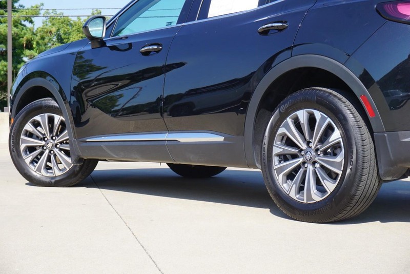 Buick Envision Vehicle Full-screen Gallery Image 13
