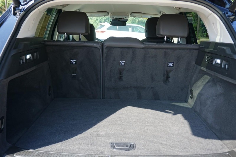 Buick Envision Vehicle Full-screen Gallery Image 20