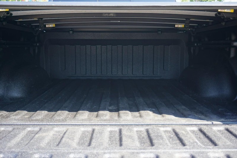 Ram 1500 Vehicle Full-screen Gallery Image 26