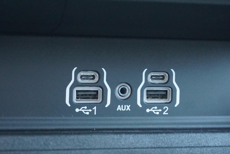 Ram 1500 Vehicle Full-screen Gallery Image 56