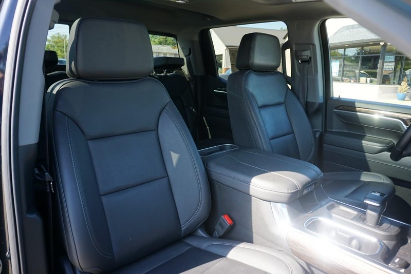 GMC Sierra 1500 Vehicle Full-screen Gallery Image 34