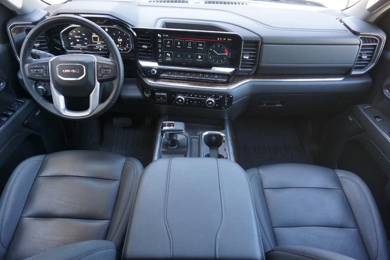 GMC Sierra 1500 Vehicle Full-screen Gallery Image 35