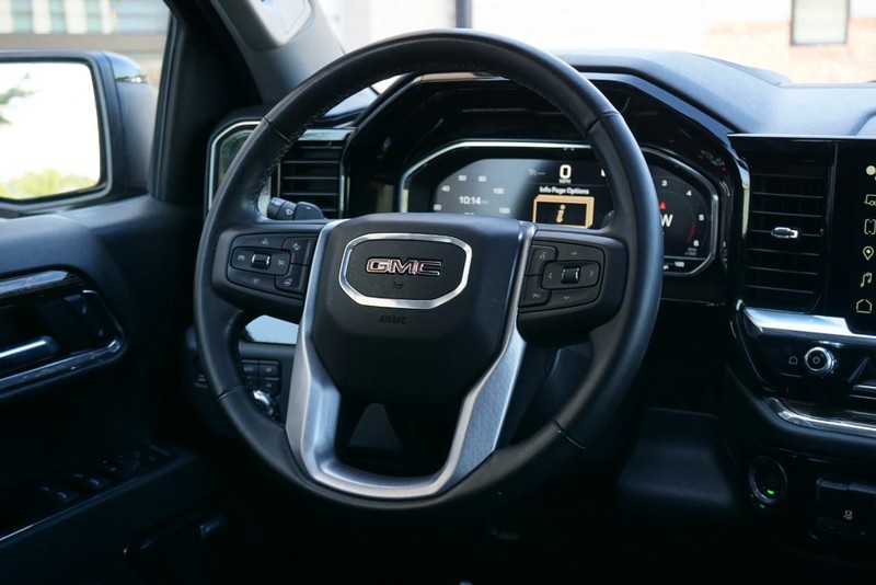 GMC Sierra 1500 Vehicle Full-screen Gallery Image 36