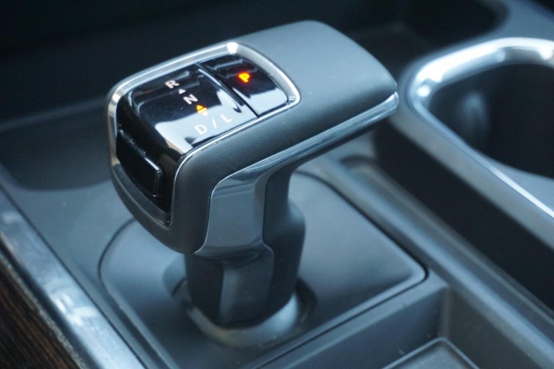 GMC Sierra 1500 Vehicle Full-screen Gallery Image 51