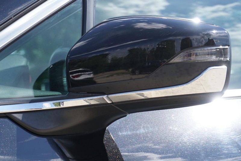 Subaru Outback Vehicle Full-screen Gallery Image 12