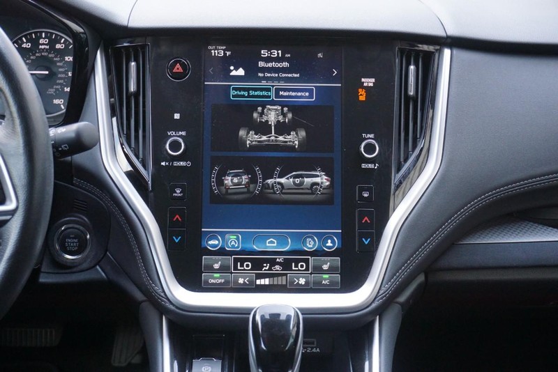 Subaru Outback Vehicle Full-screen Gallery Image 31