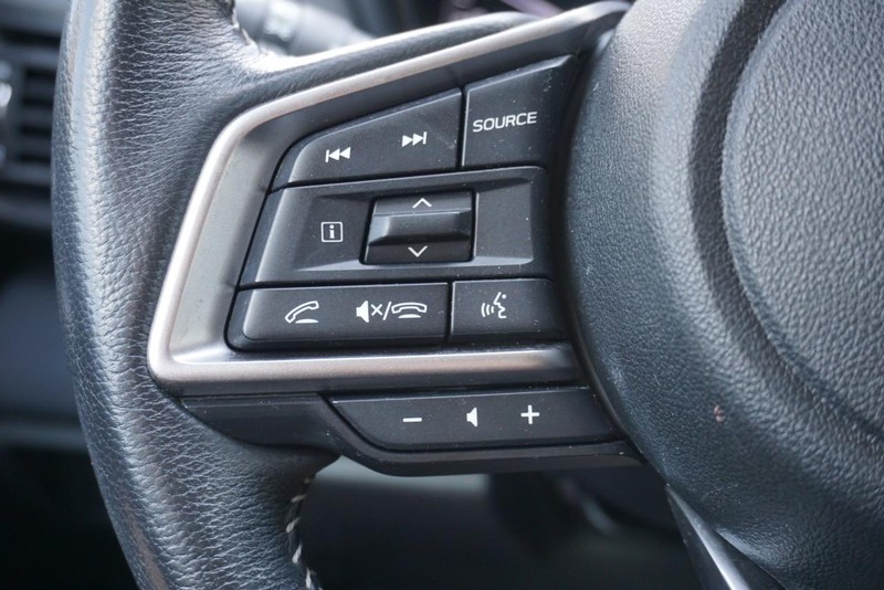 Subaru Outback Vehicle Full-screen Gallery Image 34