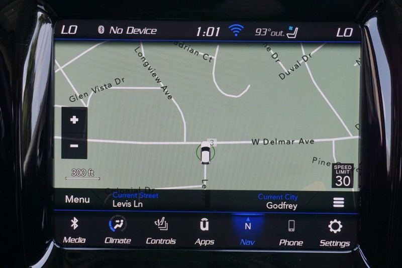Jeep Compass Vehicle Full-screen Gallery Image 39
