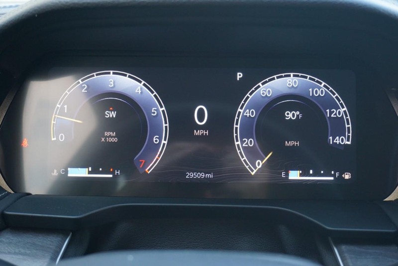 Jeep Grand Cherokee L Vehicle Full-screen Gallery Image 43