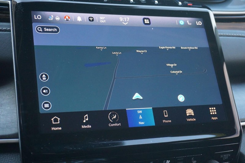 Jeep Grand Cherokee L Vehicle Full-screen Gallery Image 47