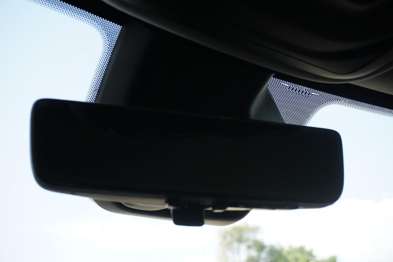 Jeep Grand Cherokee L Vehicle Full-screen Gallery Image 60
