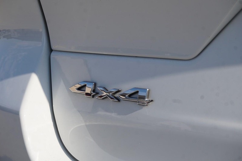 Jeep Grand Cherokee Vehicle Full-screen Gallery Image 19