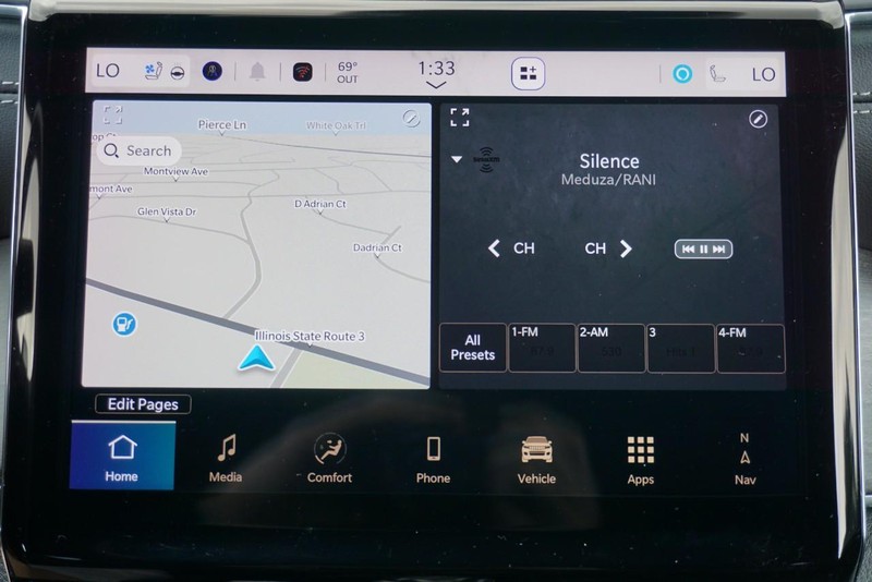 Jeep Grand Cherokee Vehicle Full-screen Gallery Image 49