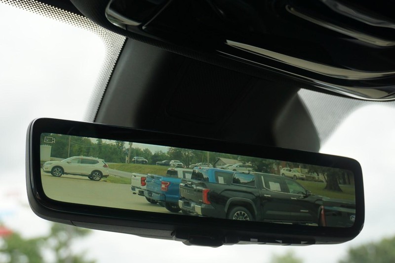 Jeep Grand Cherokee Vehicle Full-screen Gallery Image 57