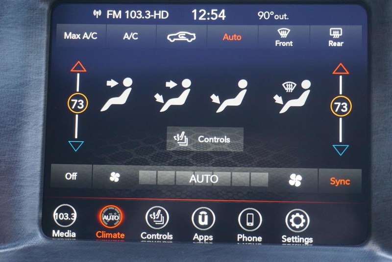 Dodge Charger Vehicle Full-screen Gallery Image 55