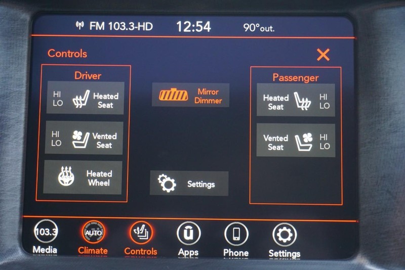 Dodge Charger Vehicle Full-screen Gallery Image 56