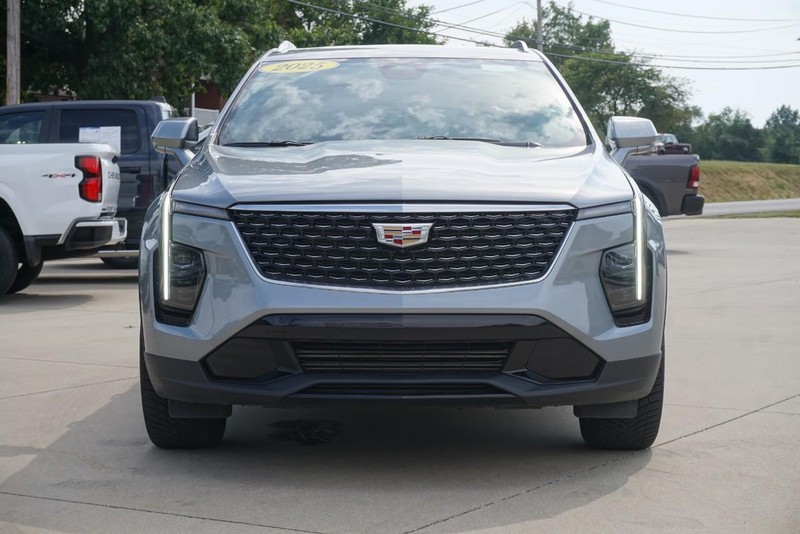 Cadillac XT4 Vehicle Full-screen Gallery Image 08