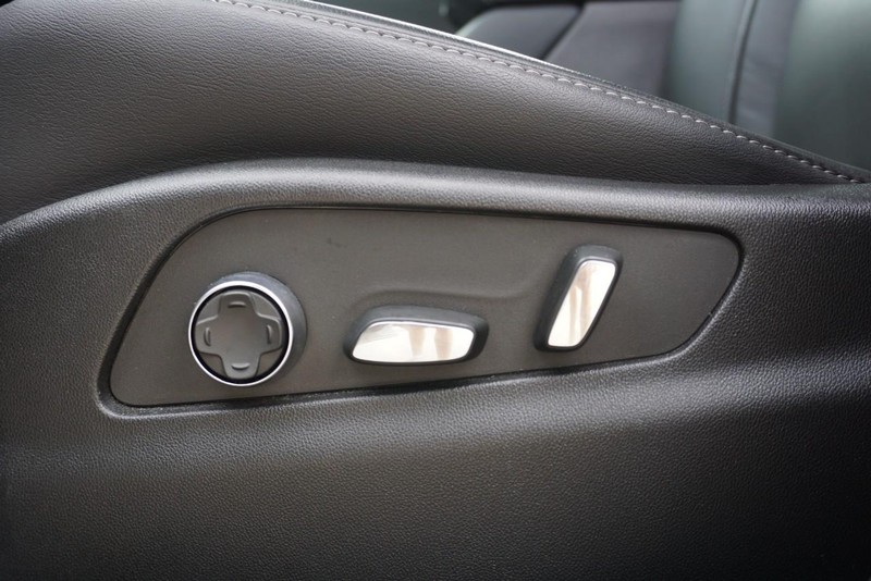 Cadillac XT4 Vehicle Full-screen Gallery Image 23