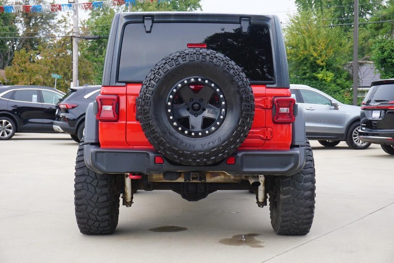Jeep Wrangler Vehicle Full-screen Gallery Image 04