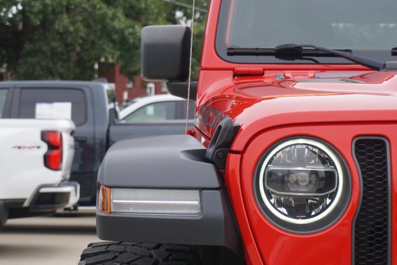 Jeep Wrangler Vehicle Full-screen Gallery Image 09
